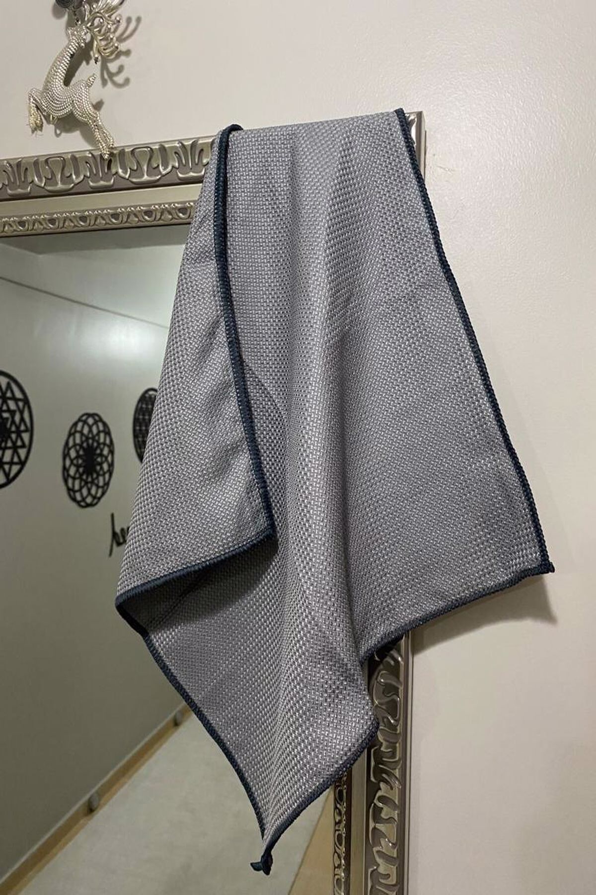 3 Adet Cam Ve Ayna Bezi Mikrofiber Genel Temizlik Bezi 40*40 Cm