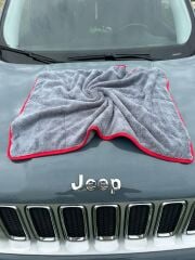 Özel Seri Premium 90x60 Cm Çift Taraflı 600 Gsm Mikrofiber Lüks Oto Yıkama, Kurulama  Araba Bezi