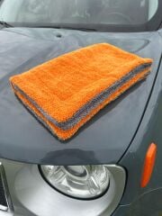 Extra Kalın 50x80 Çift Taraflı  740 Gsm Kalın Mikrofiber  Oto Yıkama Kurulama Araba Temizlik Bezi