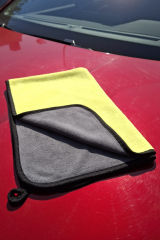 50×70cm Mikrofiber Araç İçi Dış Yıkama & Kurulama Temizlik Bezi–Toz, İz ve Leke Bırakmaz Süper Emici