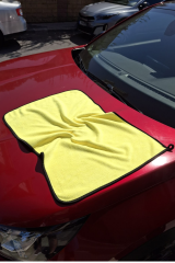 50×70cm Mikrofiber Araç İçi Dış Yıkama & Kurulama Temizlik Bezi–Toz, İz ve Leke Bırakmaz Süper Emici